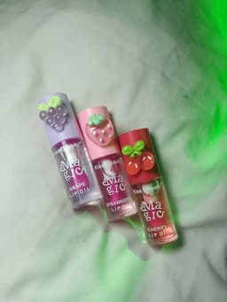 Magical lip gloss
